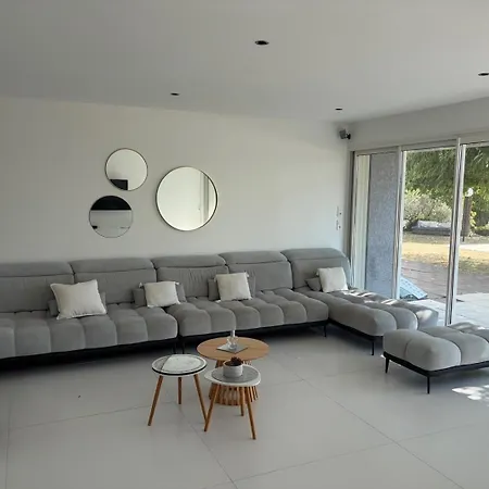 Maison Orchidee * Ним